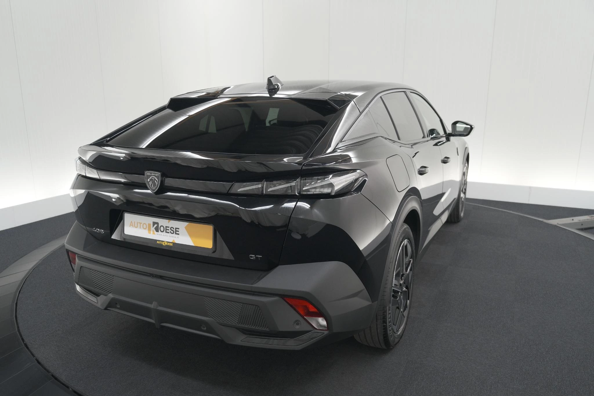 Hoofdafbeelding Peugeot 408