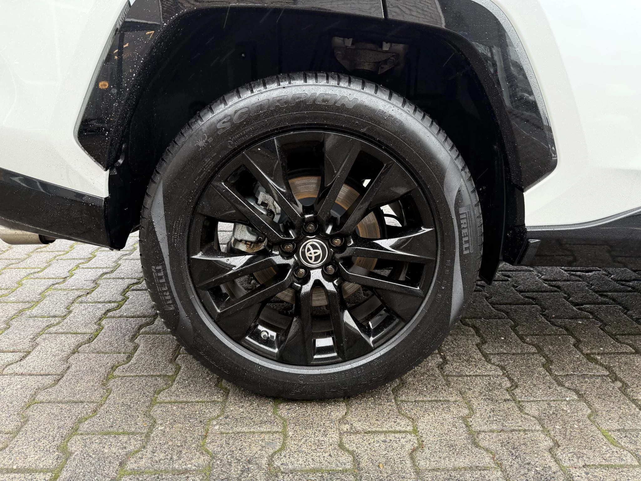 Hoofdafbeelding Toyota RAV4