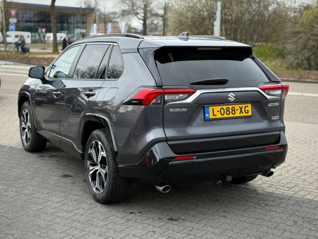 Hoofdafbeelding Suzuki Across