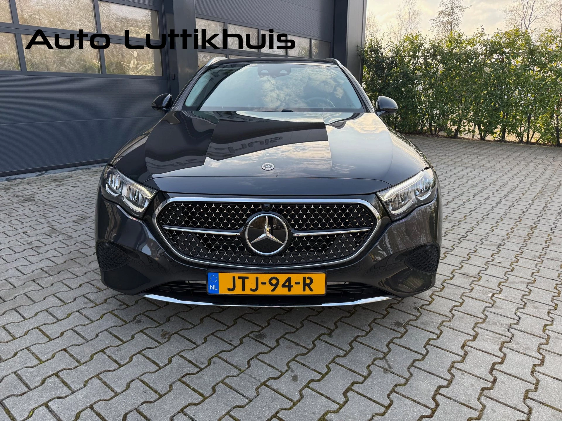 Hoofdafbeelding Mercedes-Benz E-Klasse