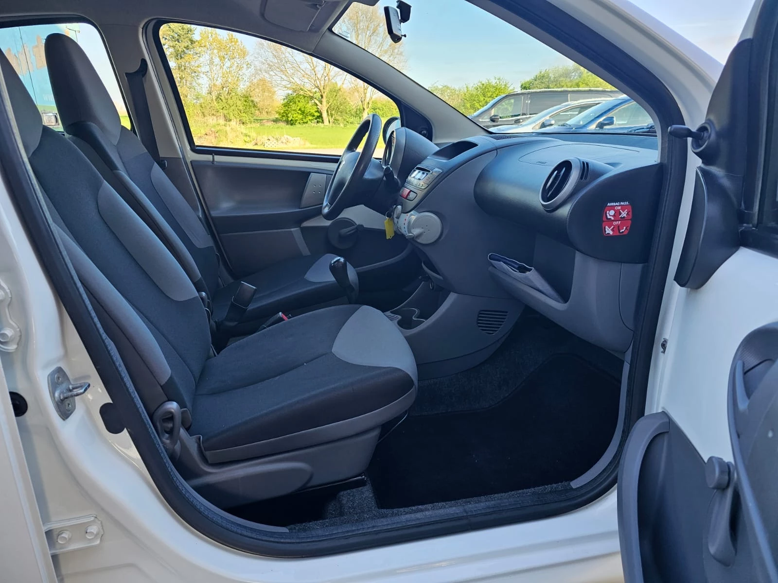 Hoofdafbeelding Peugeot 107