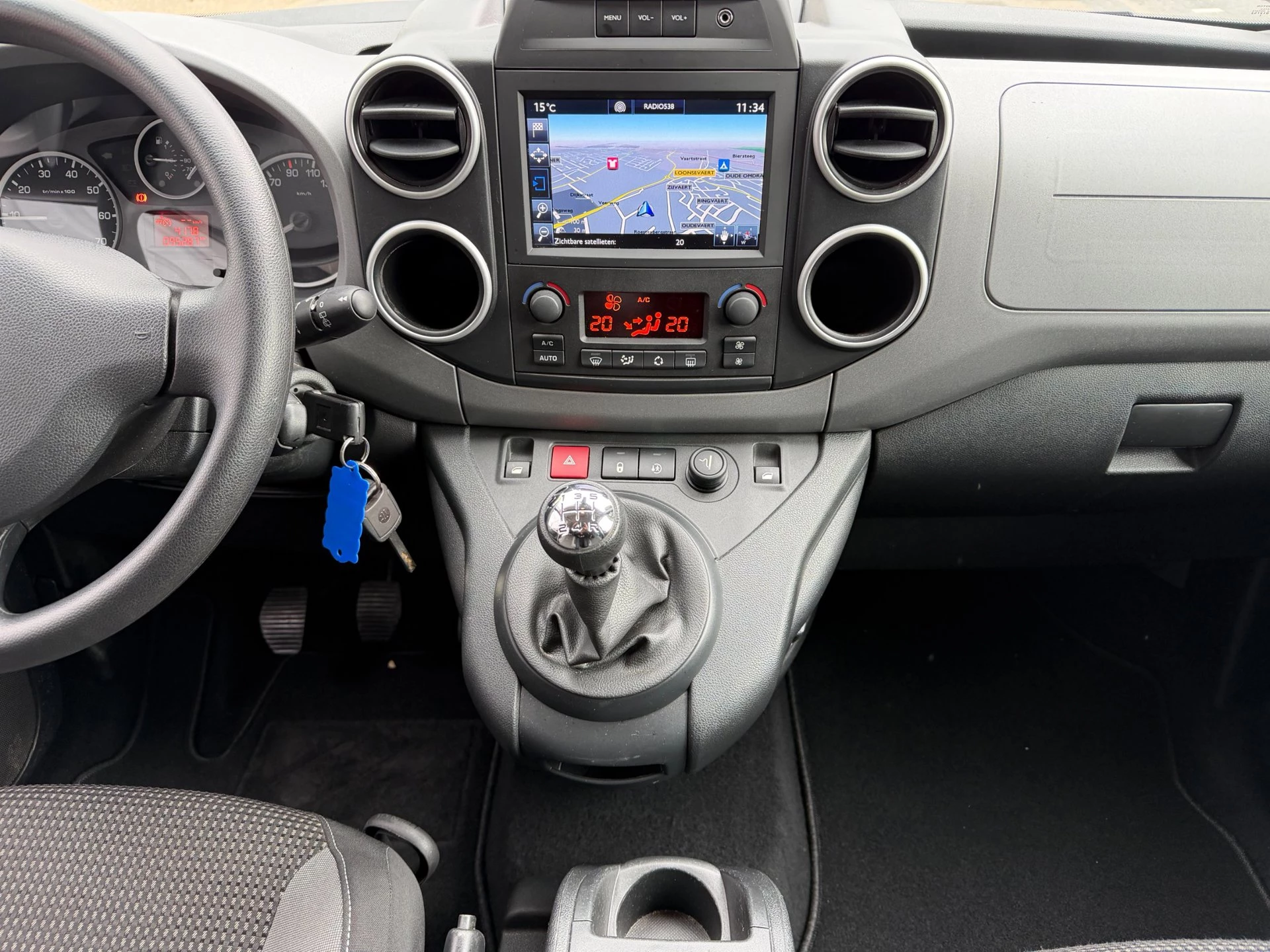 Hoofdafbeelding Peugeot Partner