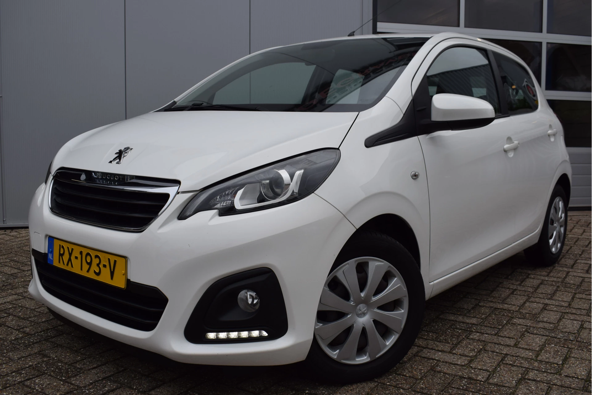 Hoofdafbeelding Peugeot 108