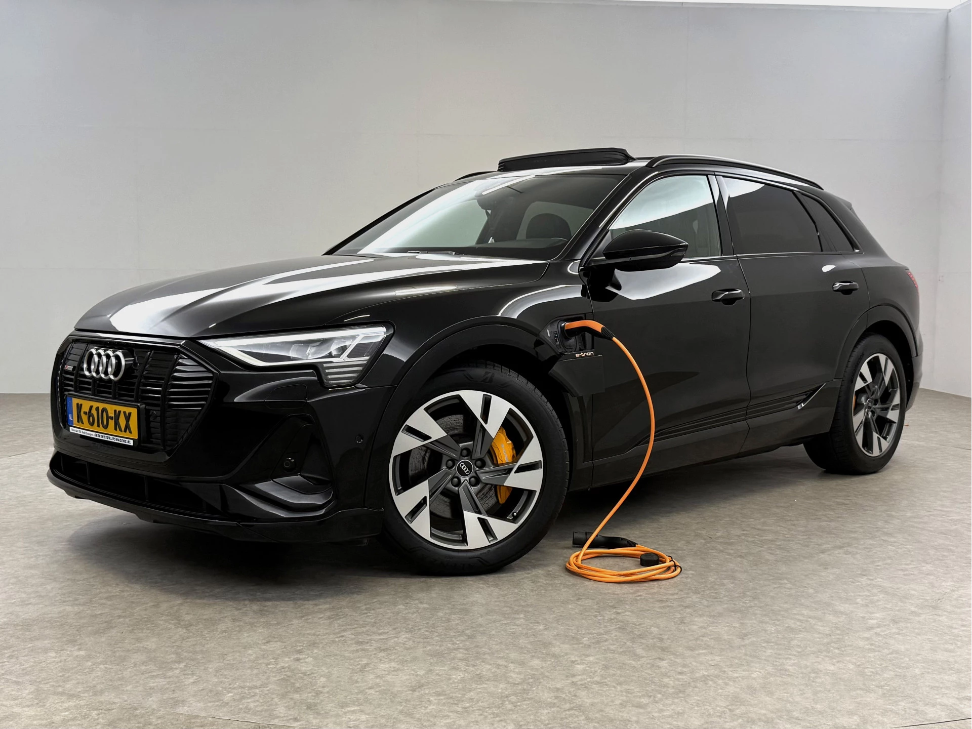 Hoofdafbeelding Audi e-tron