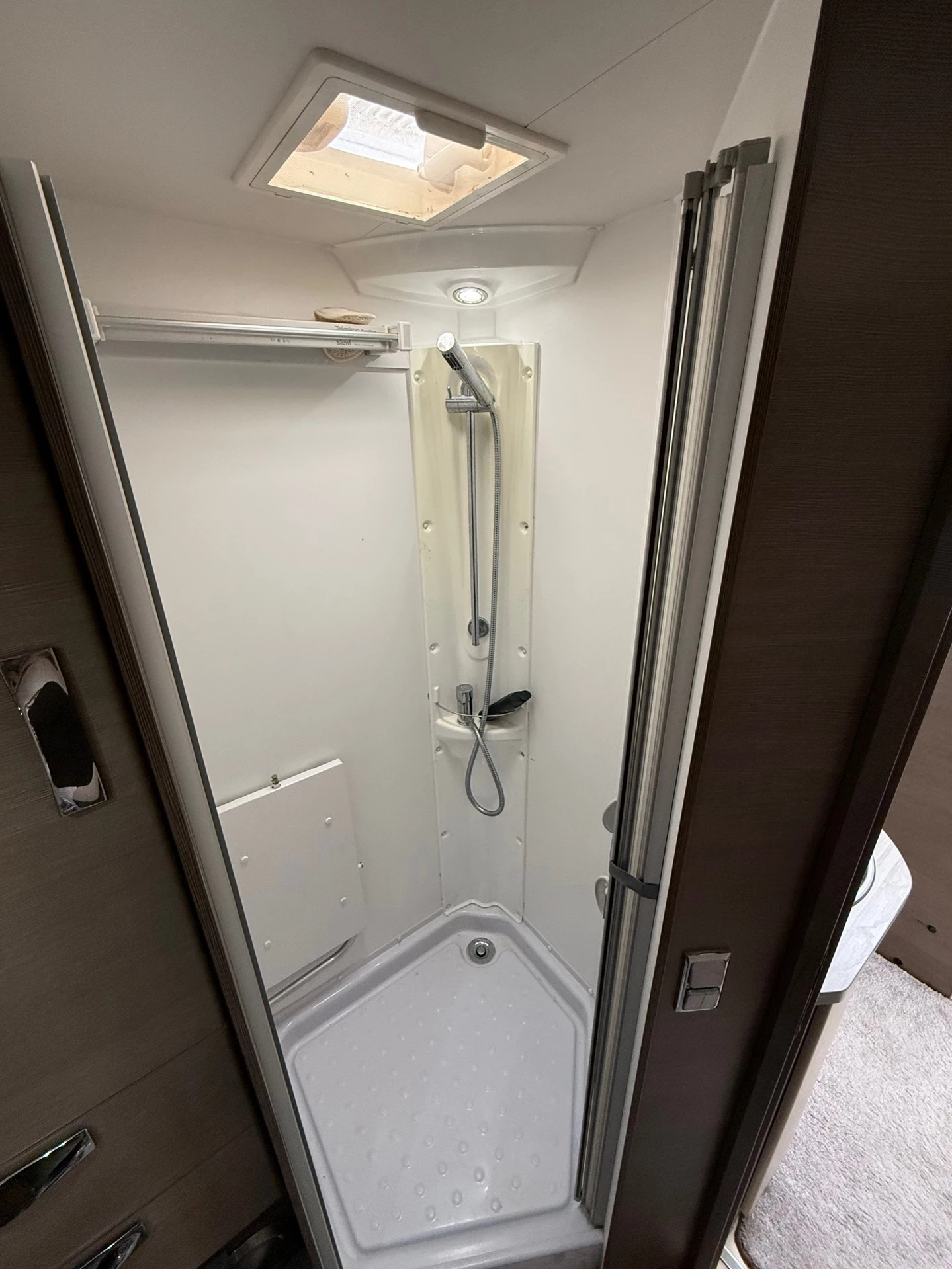 Hoofdafbeelding Bavaria I743XLG