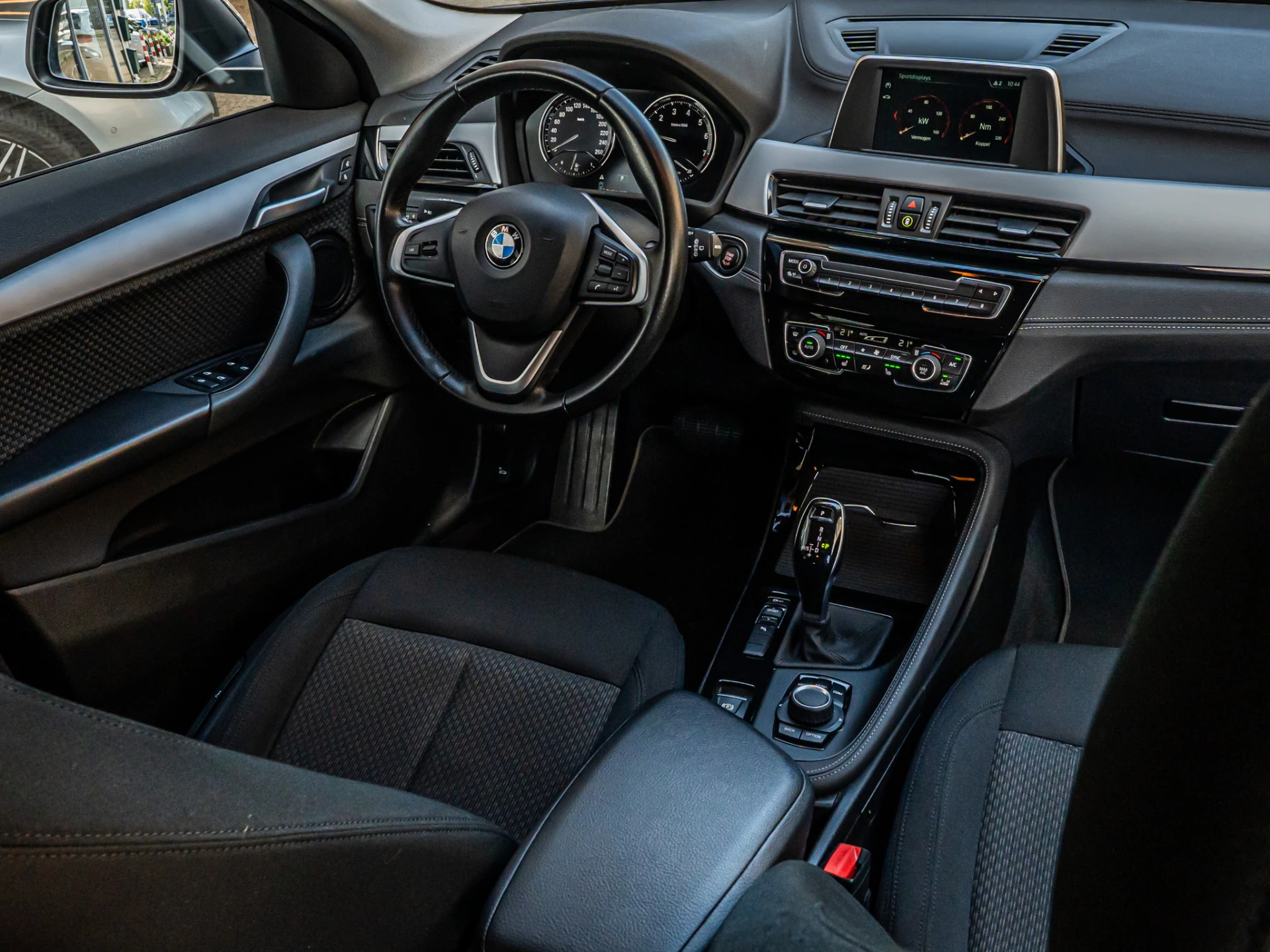 Hoofdafbeelding BMW X2