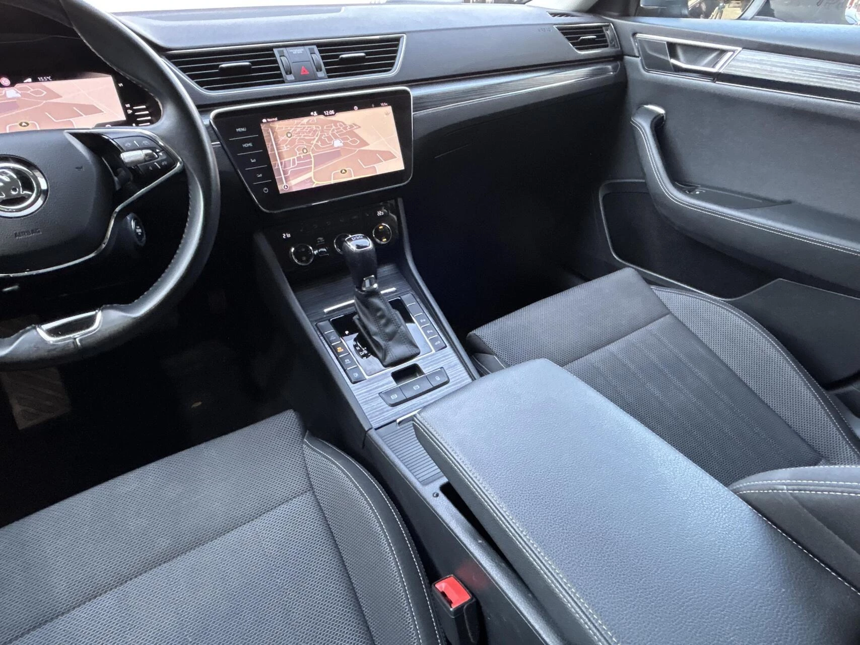 Hoofdafbeelding Škoda Superb