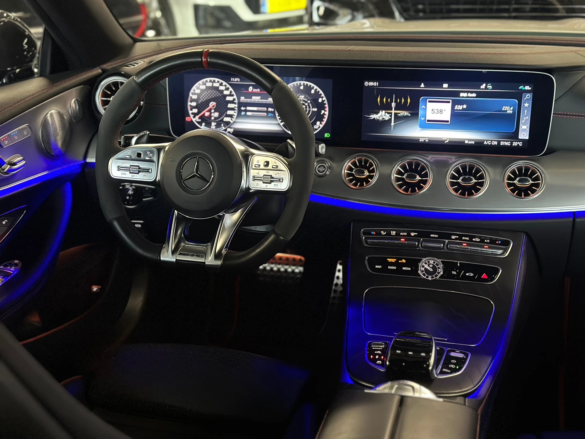 Hoofdafbeelding Mercedes-Benz E-Klasse