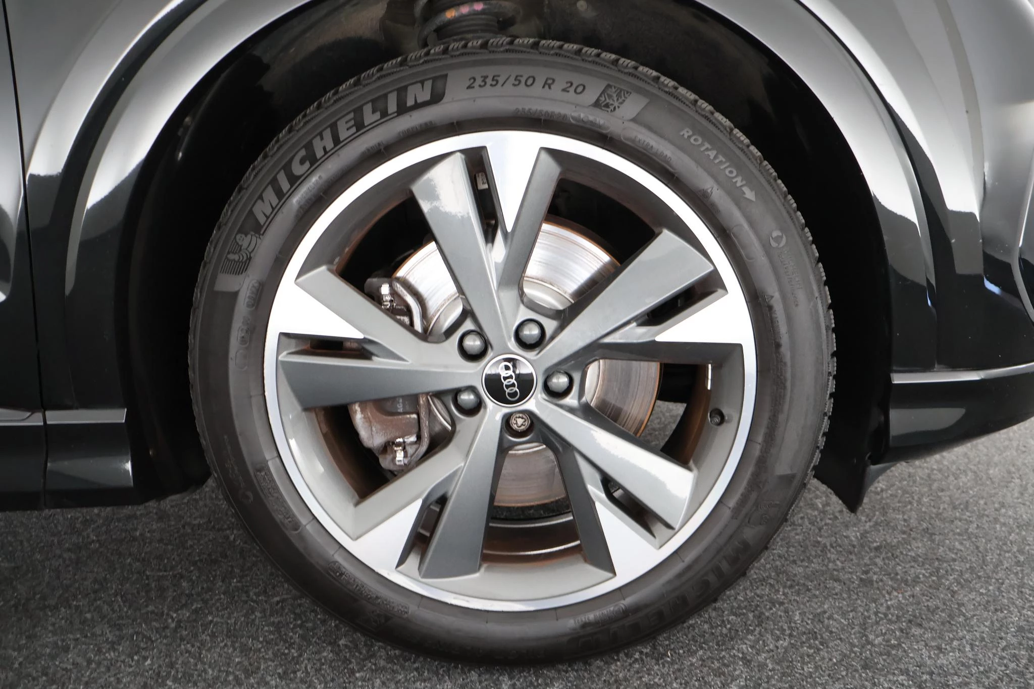 Hoofdafbeelding Audi Q4 e-tron