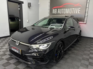 Volkswagen Golf 8 2.0 TSI R 4Motion Akra