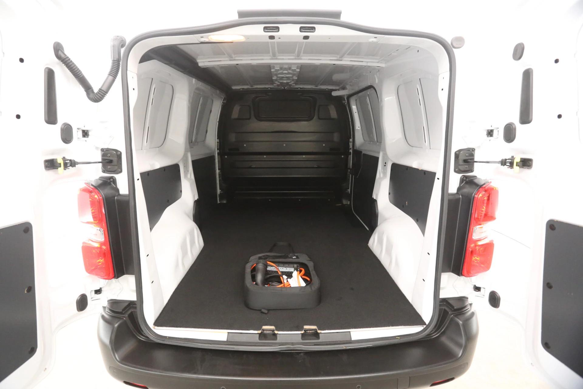 Hoofdafbeelding Opel Vivaro-e
