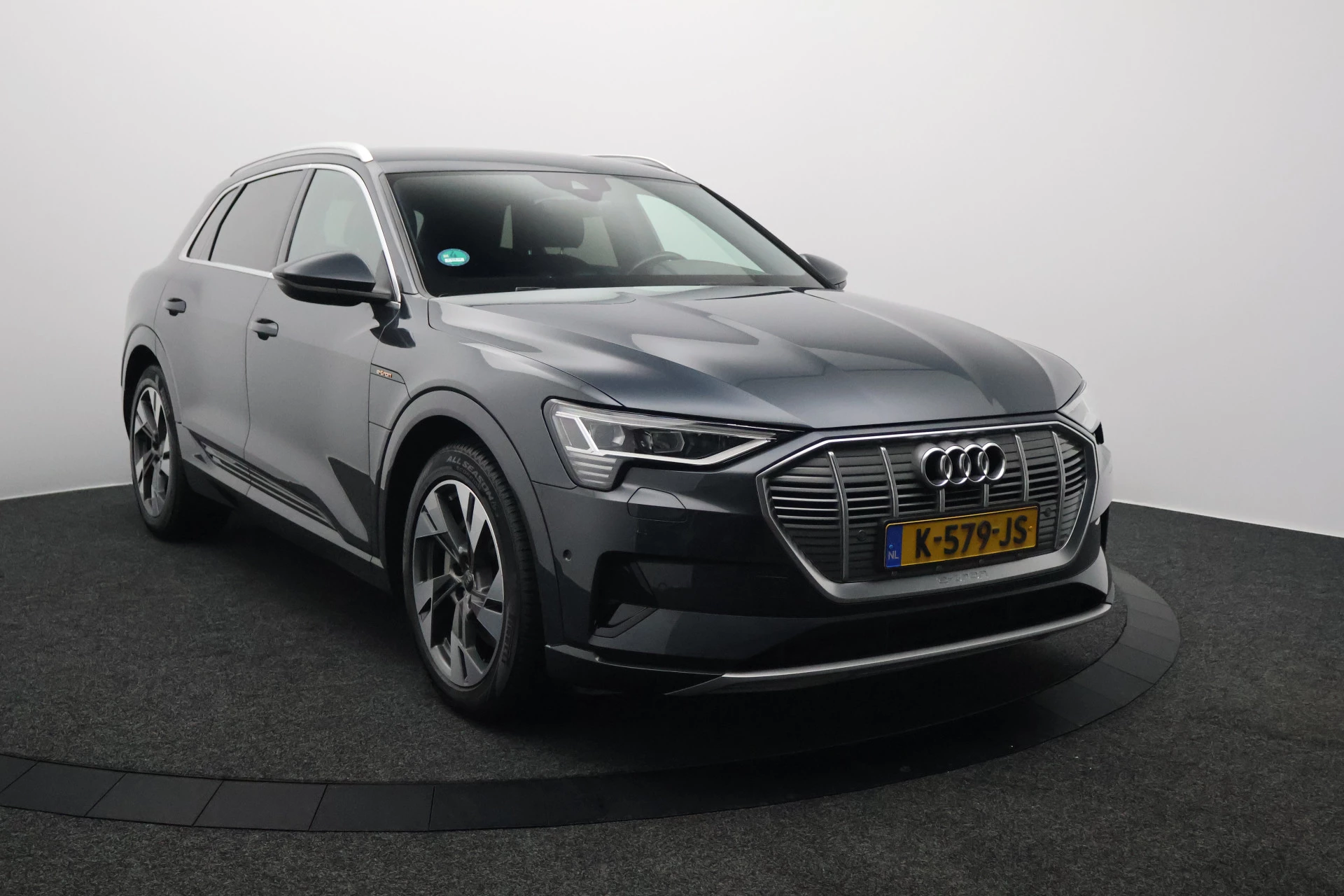 Hoofdafbeelding Audi e-tron