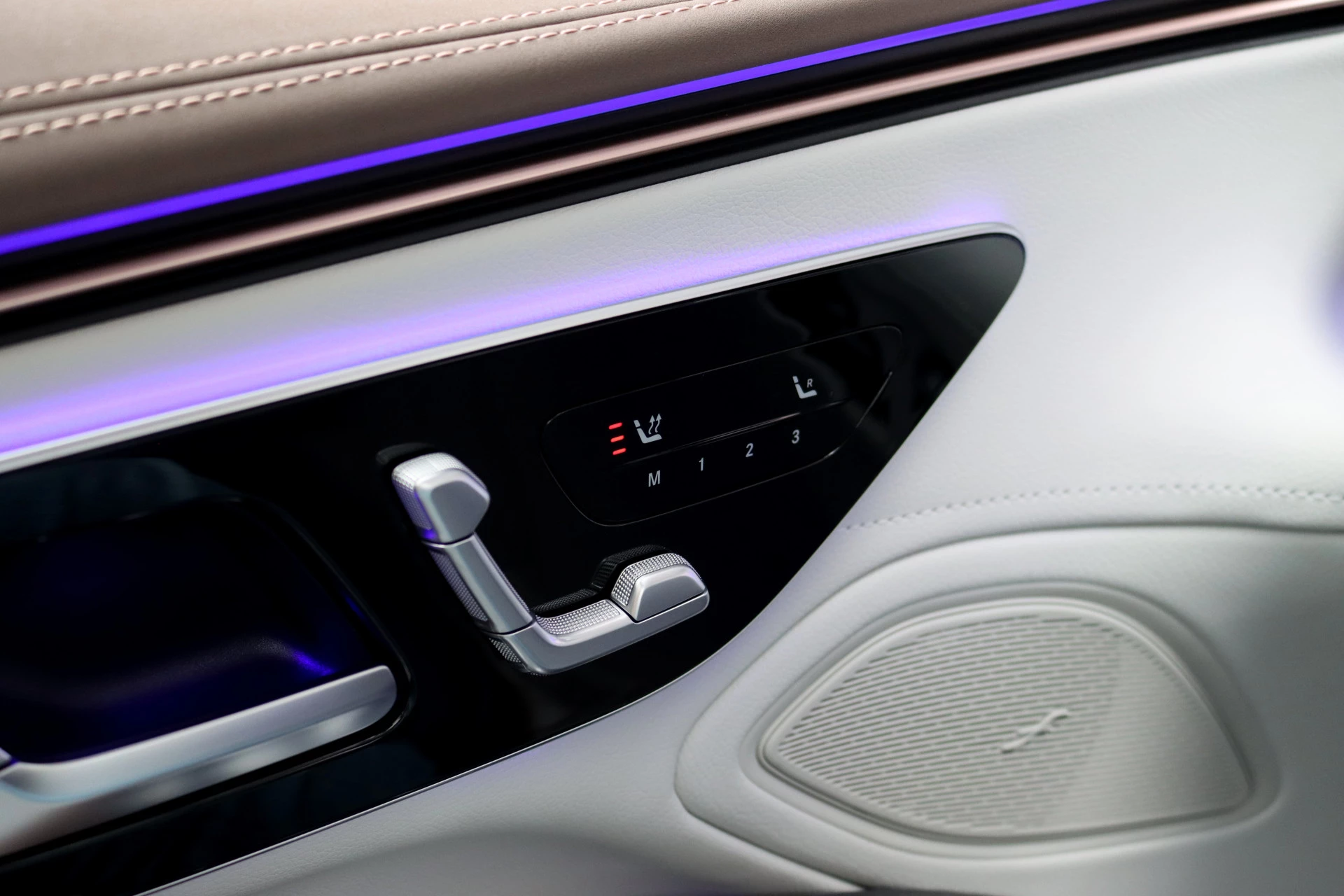 Hoofdafbeelding Mercedes-Benz EQS