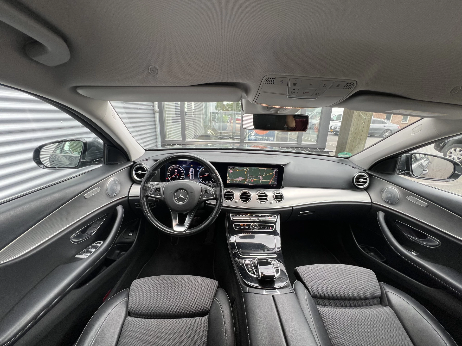 Hoofdafbeelding Mercedes-Benz E-Klasse