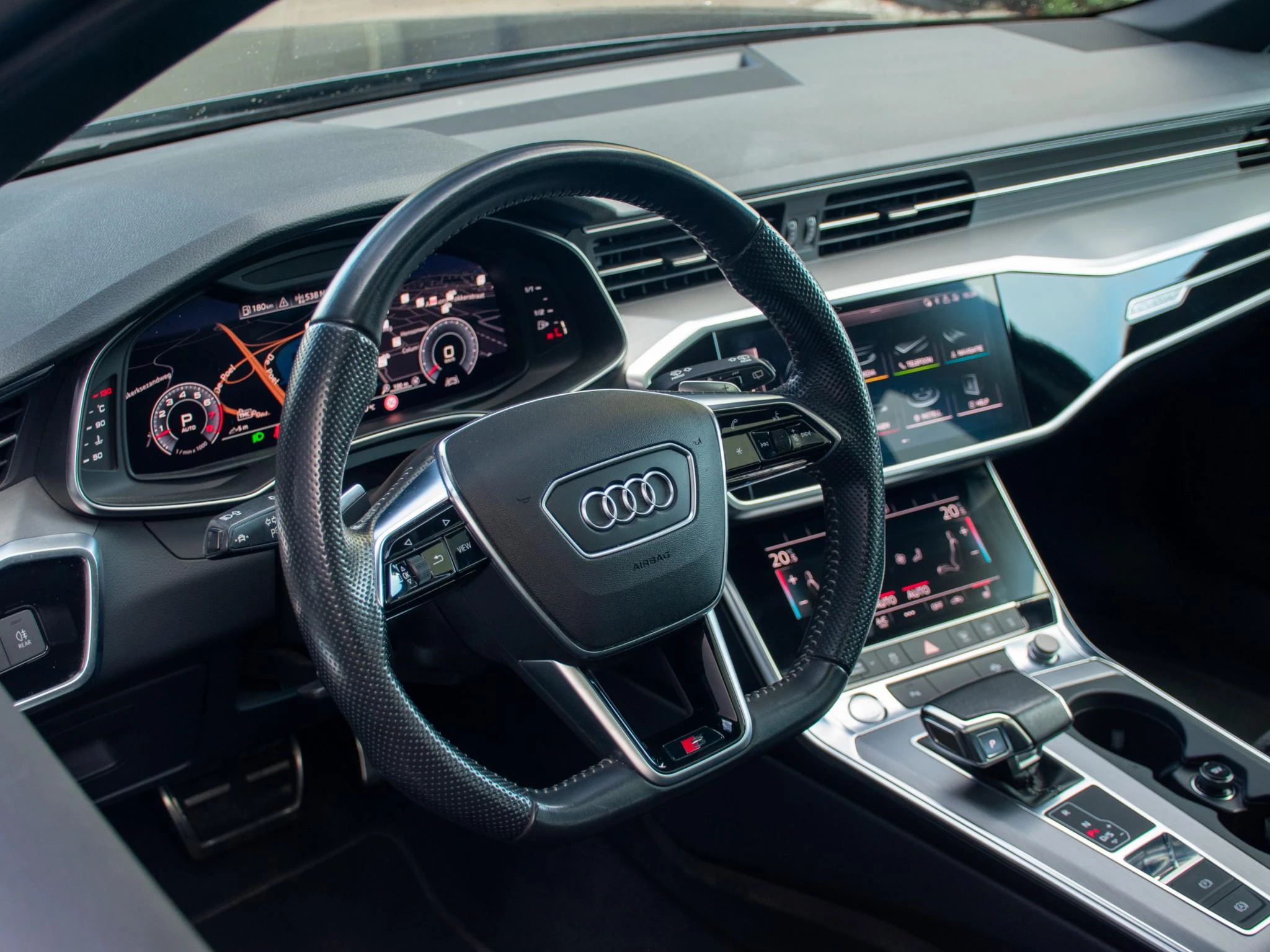 Hoofdafbeelding Audi A6