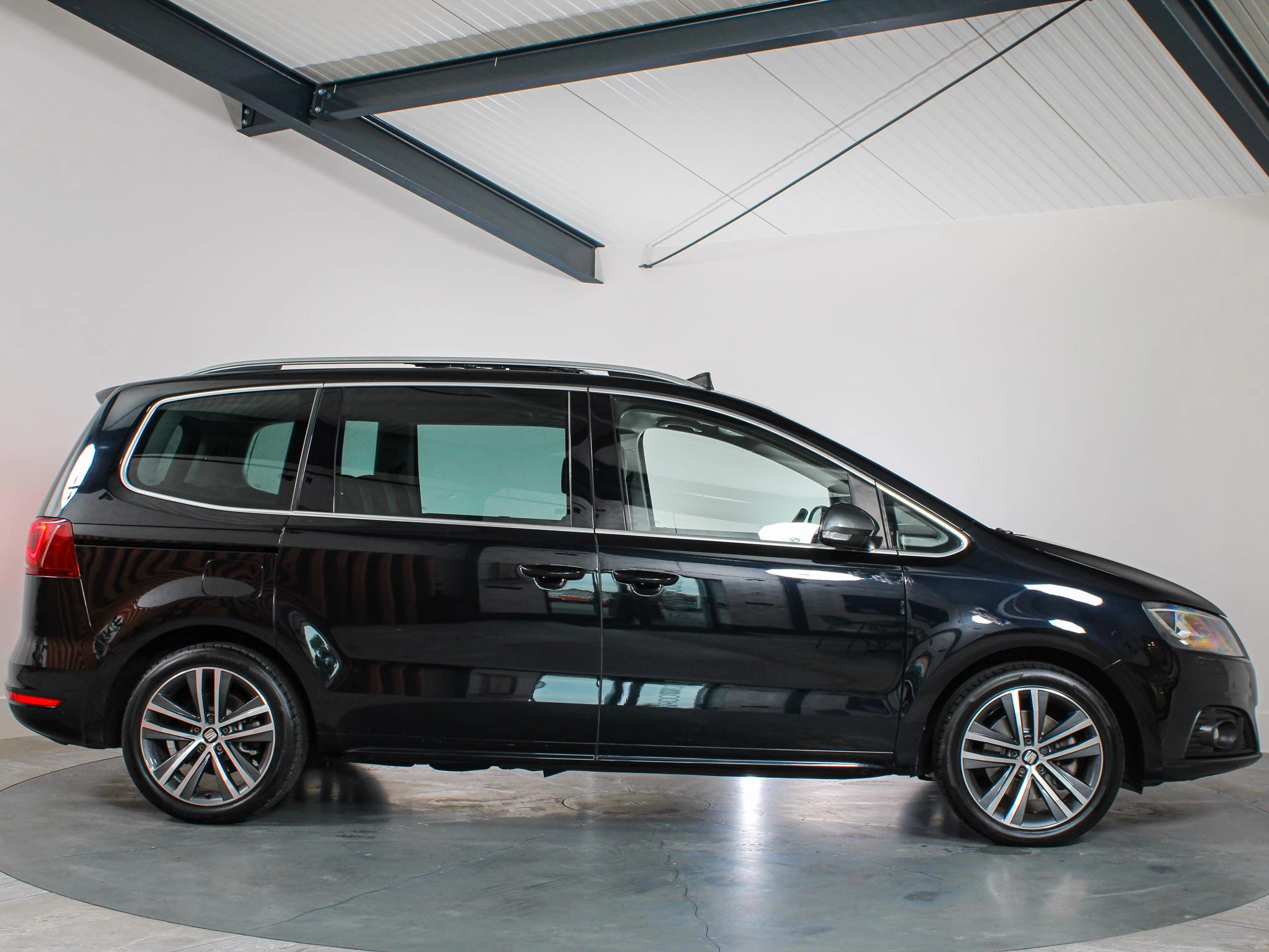 Hoofdafbeelding SEAT Alhambra