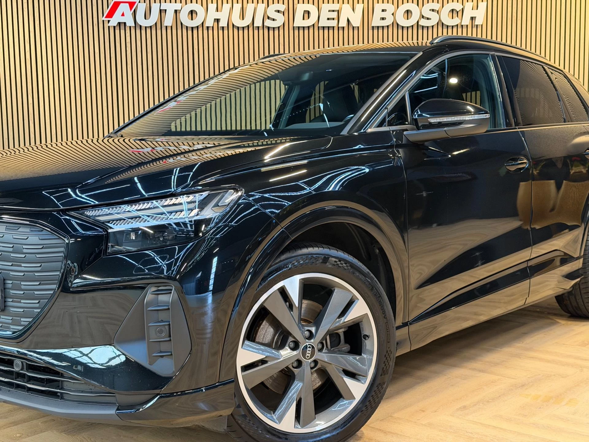 Hoofdafbeelding Audi Q4 e-tron