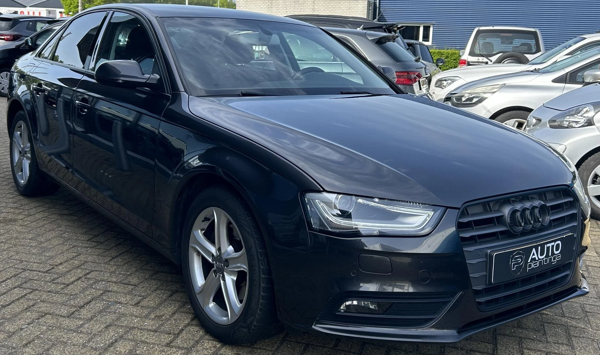 Hoofdafbeelding Audi A4