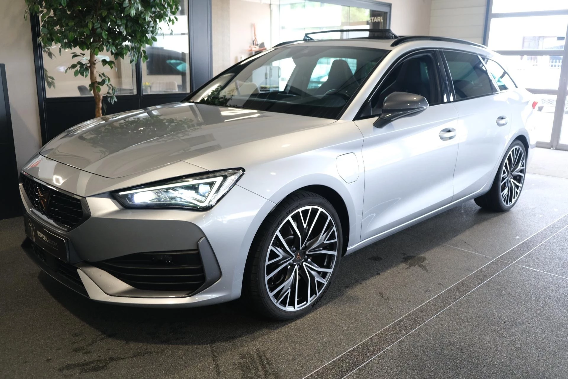 Hoofdafbeelding CUPRA Leon Sportstourer