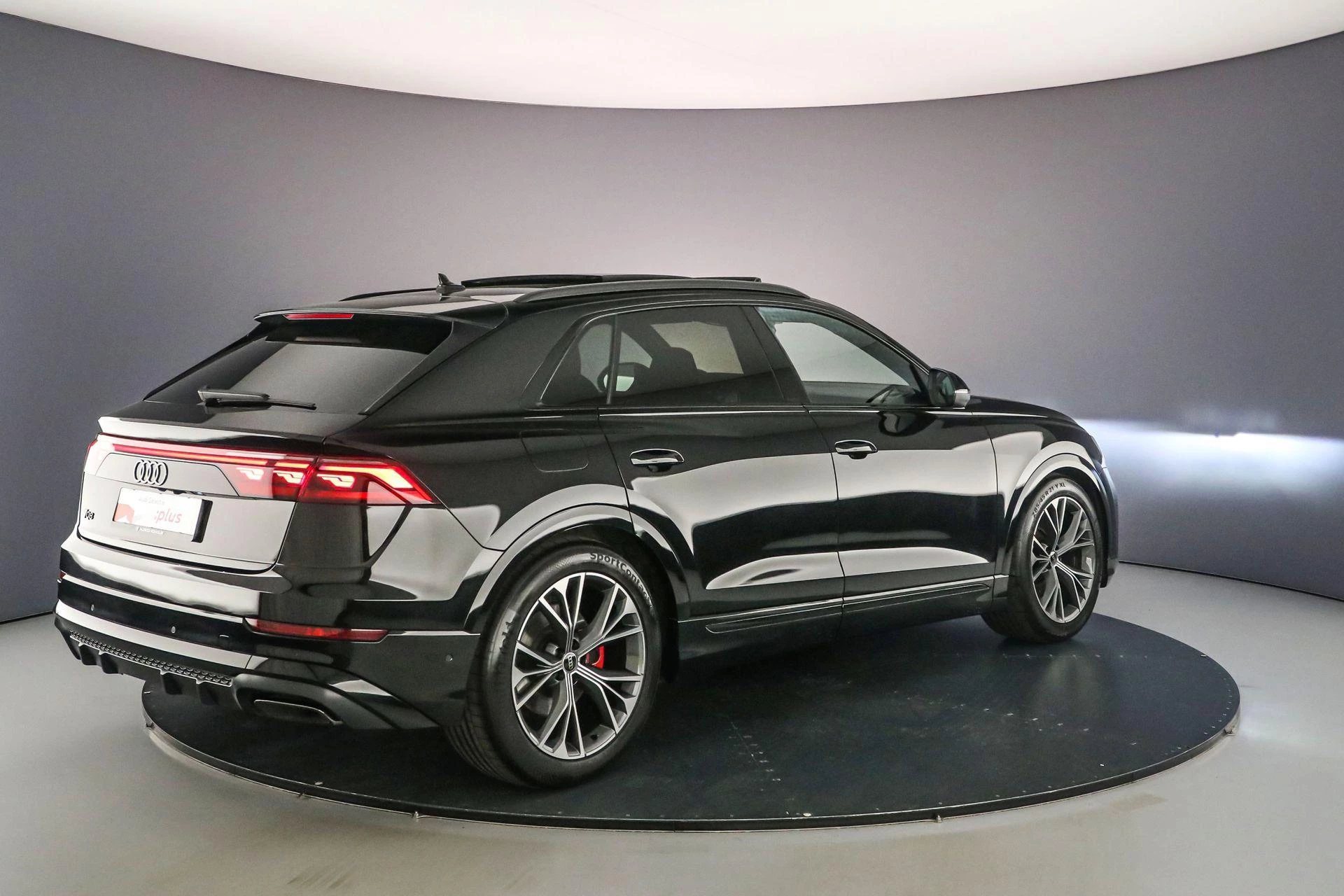 Hoofdafbeelding Audi Q8