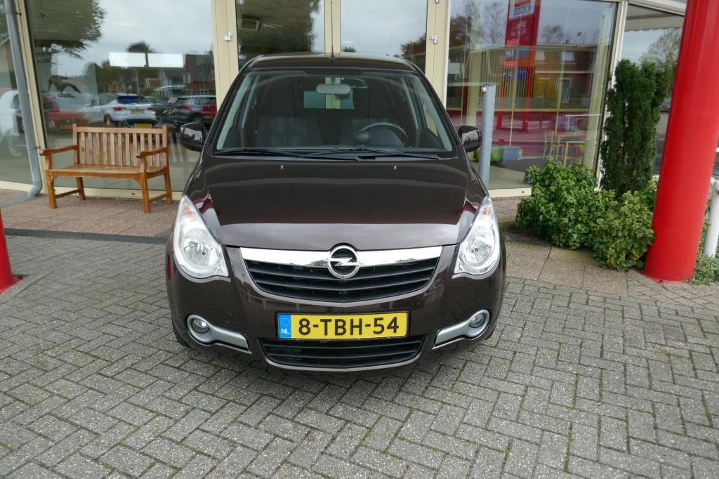 Hoofdafbeelding Opel Agila