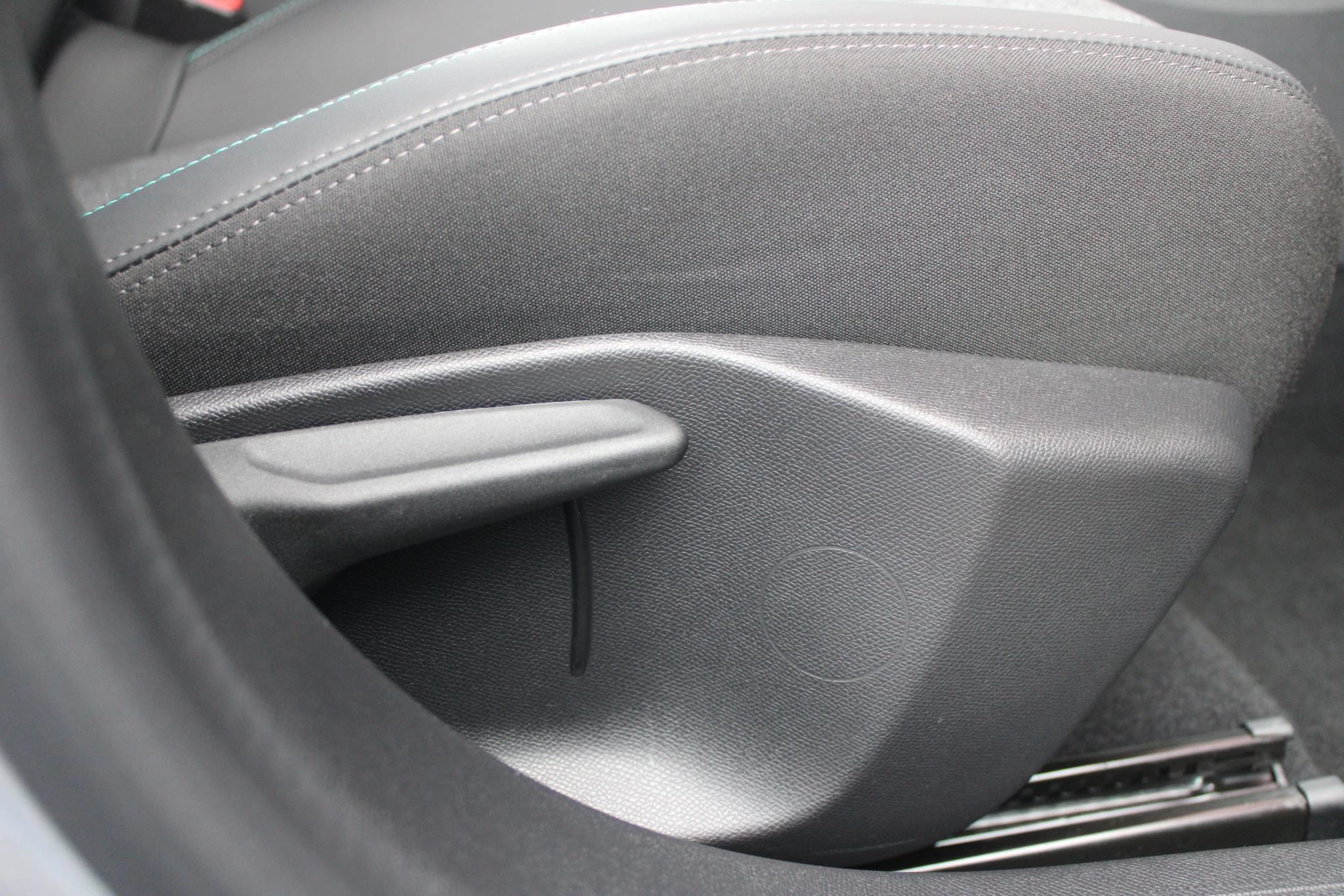 Hoofdafbeelding Peugeot 408