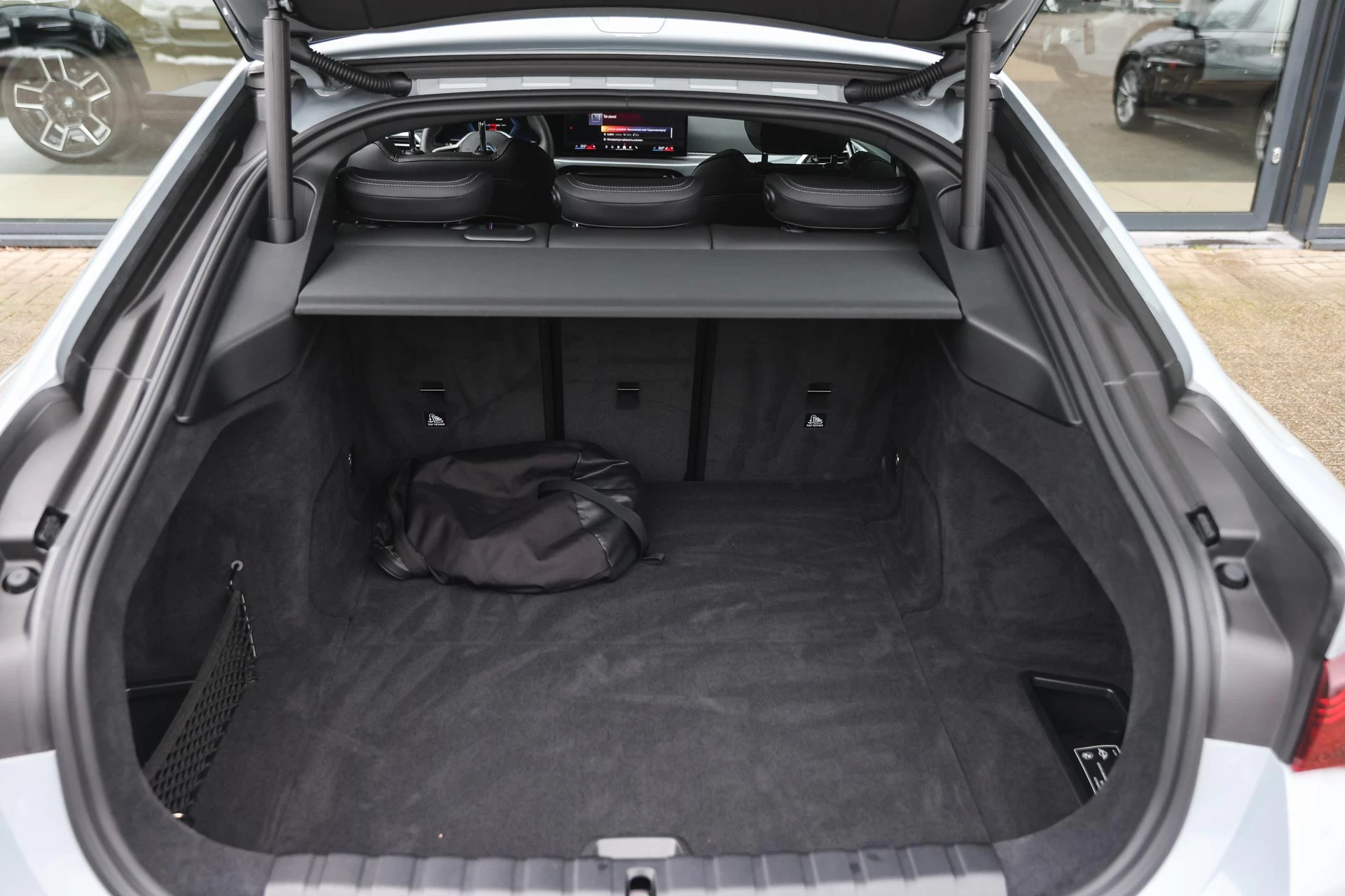 Hoofdafbeelding BMW i4