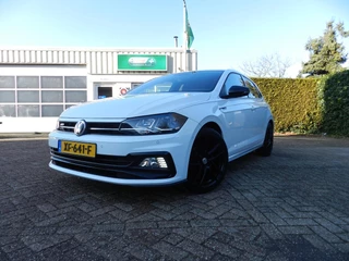 Volkswagen Polo 1.0 TSI Highline - R-Line - Apple CarPlay - Digital Cockpit - Weinig KM's - 100% Onderhouden - Carbon Exclusive