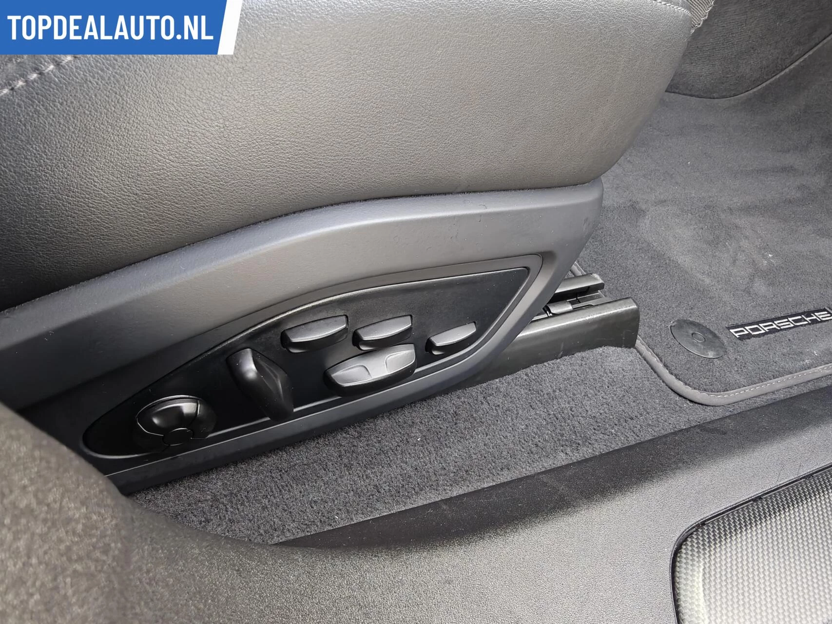 Hoofdafbeelding Porsche Taycan