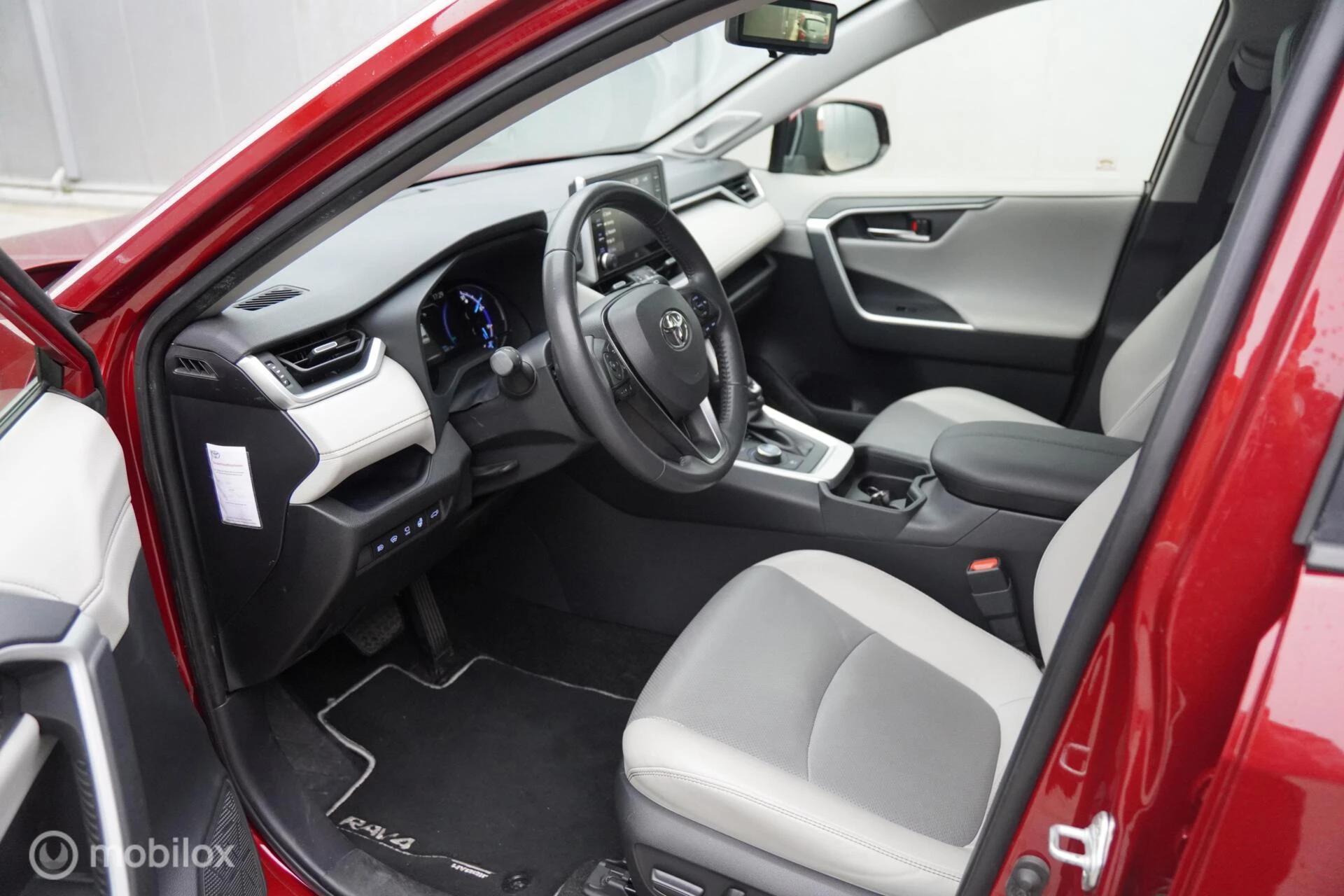 Hoofdafbeelding Toyota RAV4