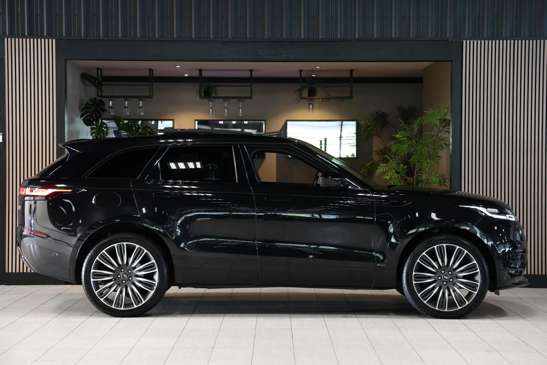 Hoofdafbeelding Land Rover Range Rover Velar