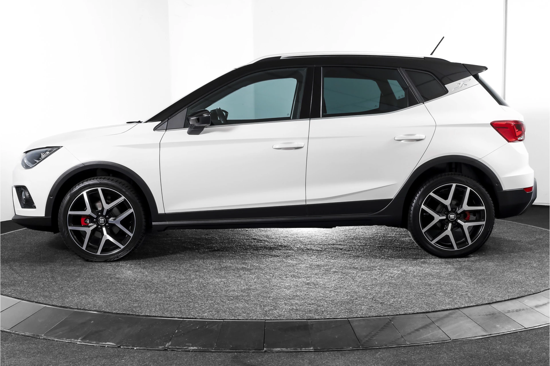 Hoofdafbeelding SEAT Arona