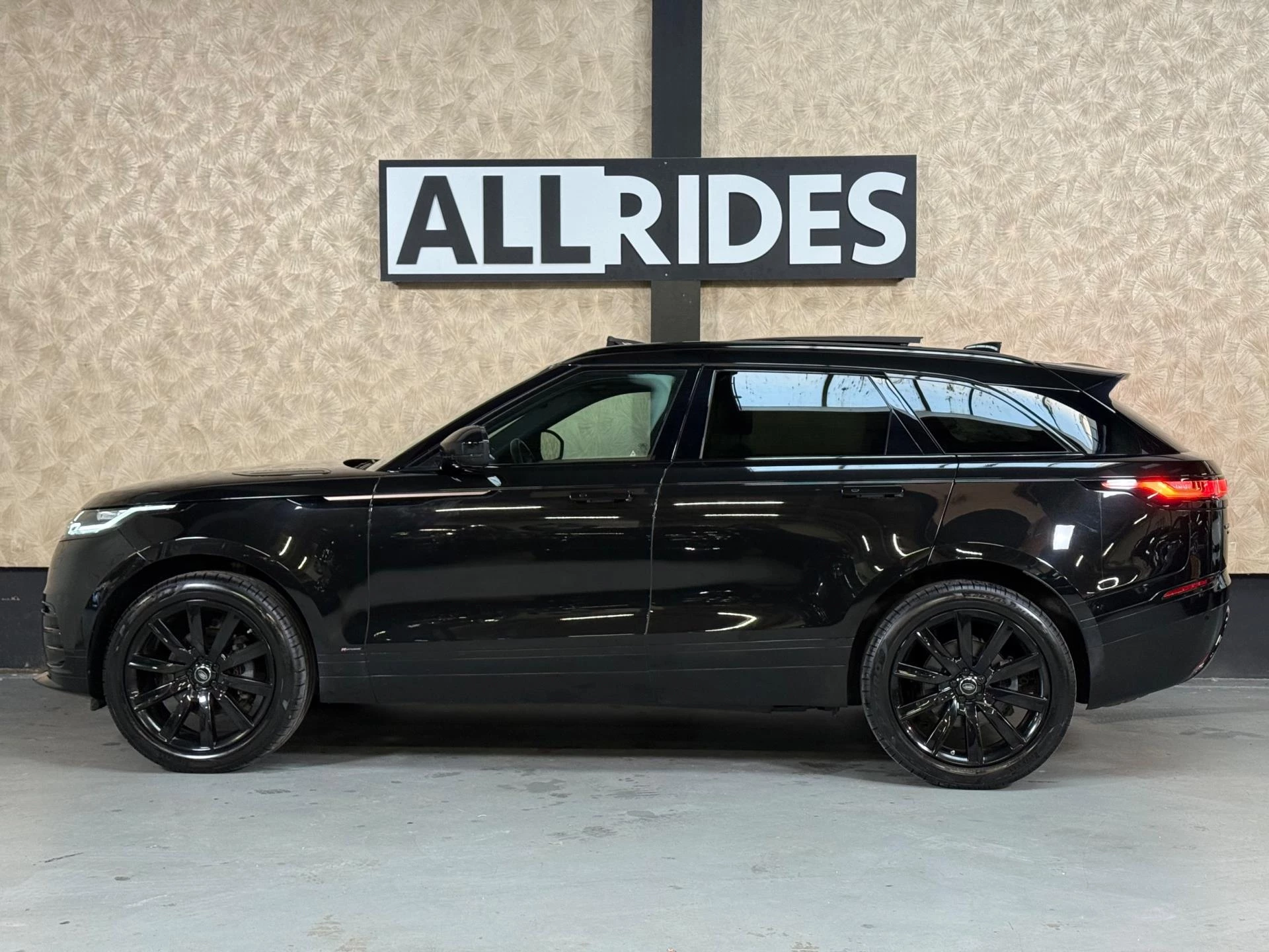 Hoofdafbeelding Land Rover Range Rover Velar