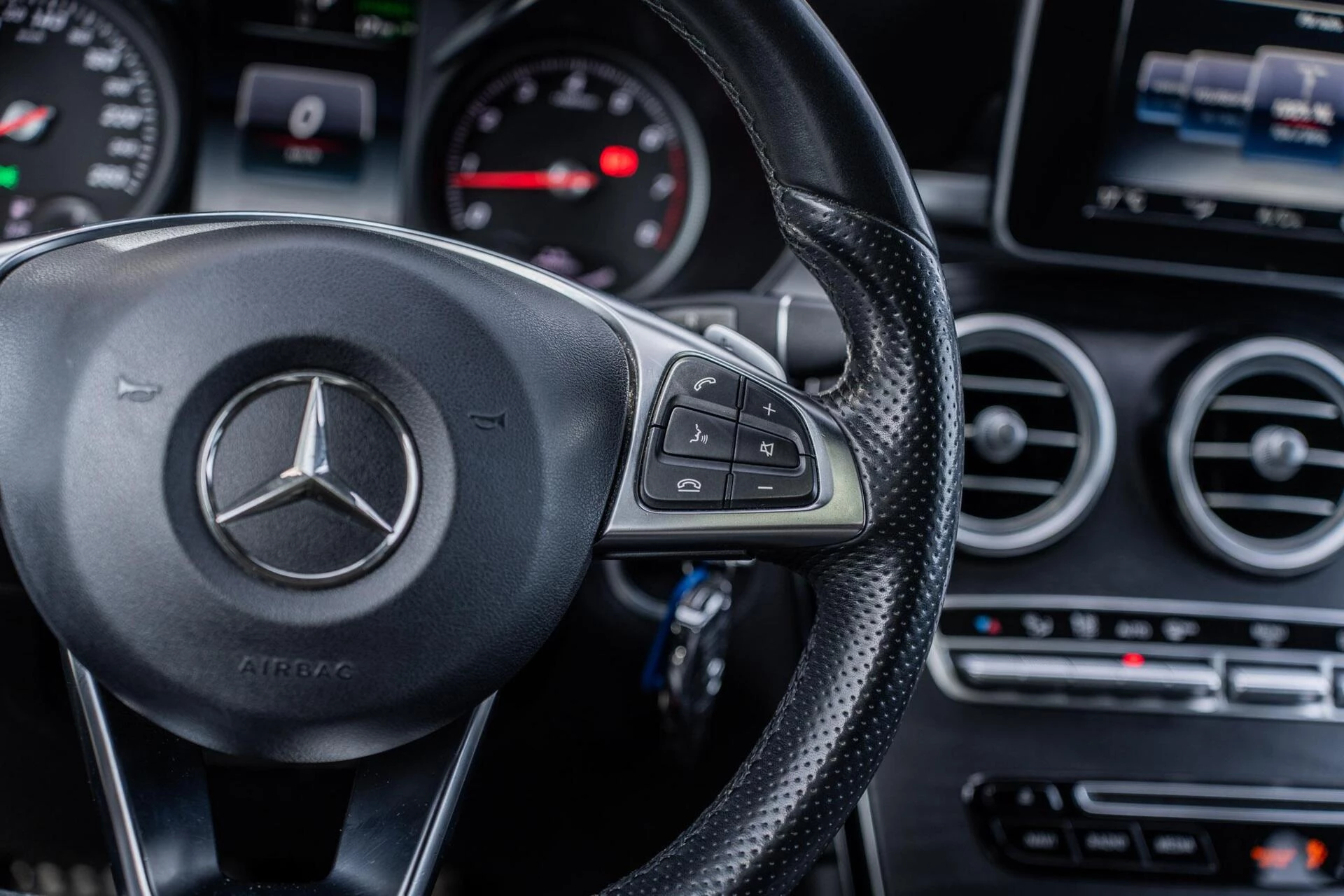 Hoofdafbeelding Mercedes-Benz GLC