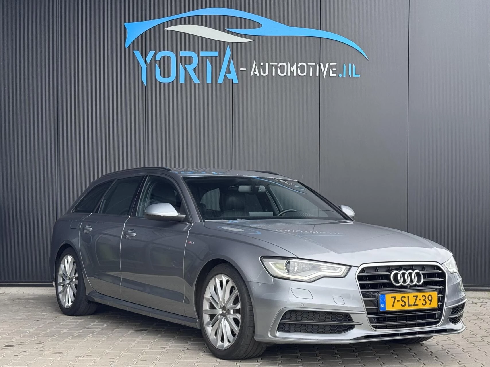 Hoofdafbeelding Audi A6