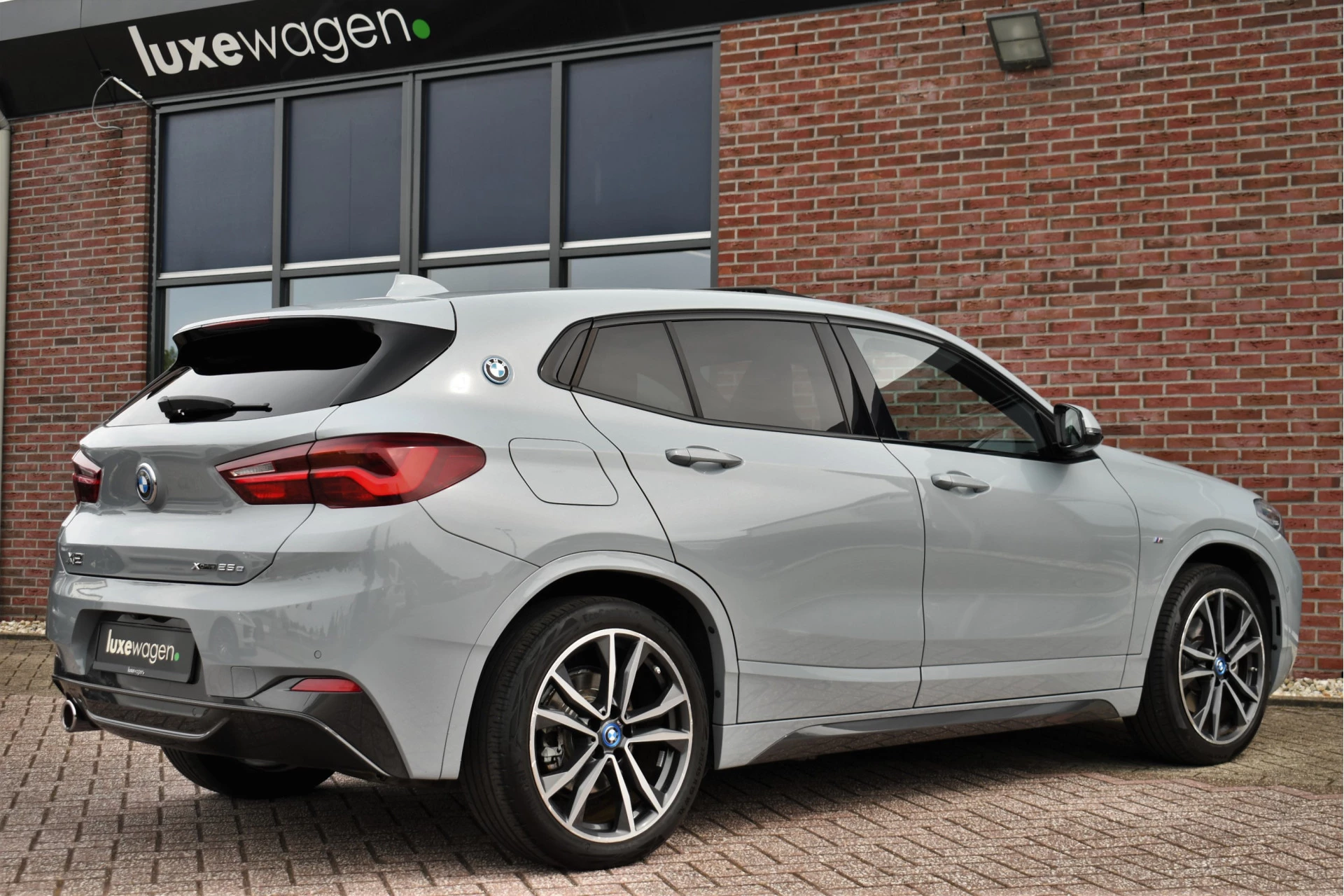 Hoofdafbeelding BMW X2
