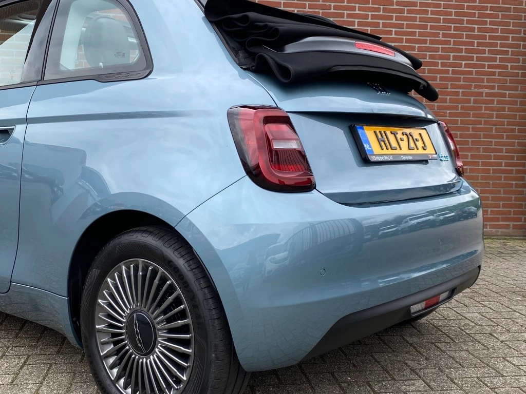 Hoofdafbeelding Fiat 500C