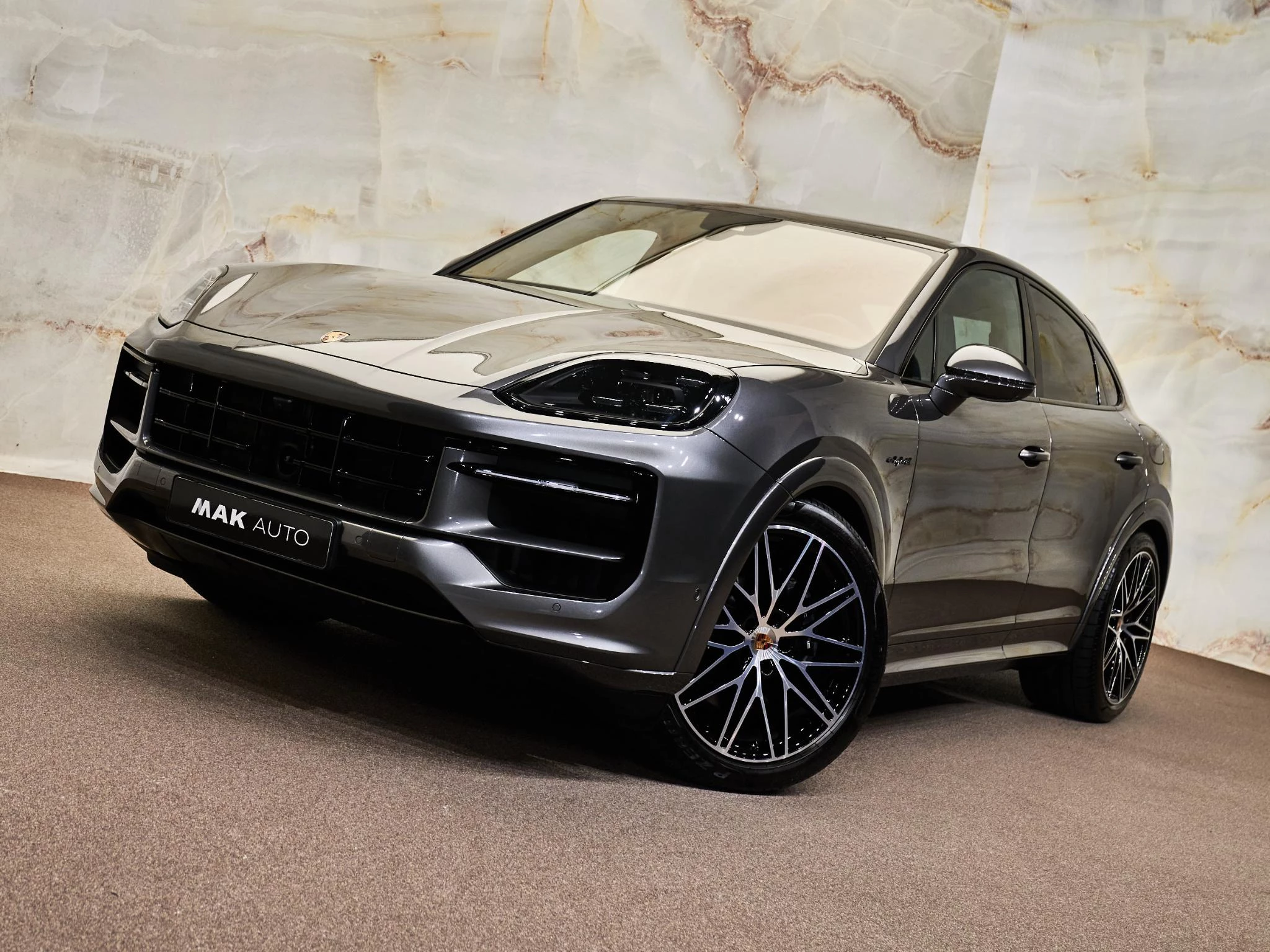 Hoofdafbeelding Porsche Cayenne