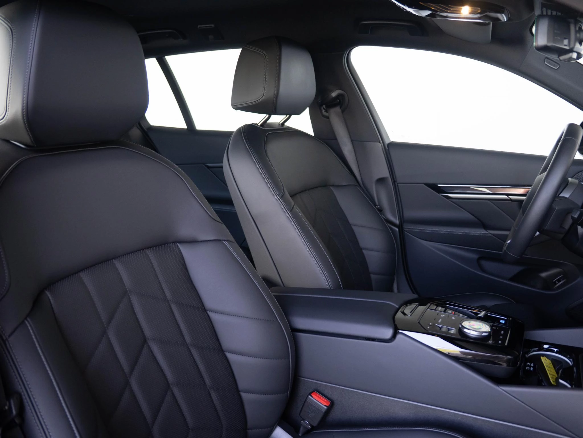 Hoofdafbeelding BMW i5