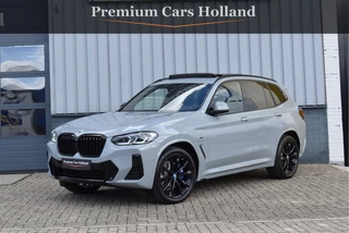 BMW X3 xDrive30e M-Sport Pakket 292 Pk Brooklyn Grau 12-2021 Laser Led Pano Navi Leder HUD Camera Carbon Trekhaak 20 Inch