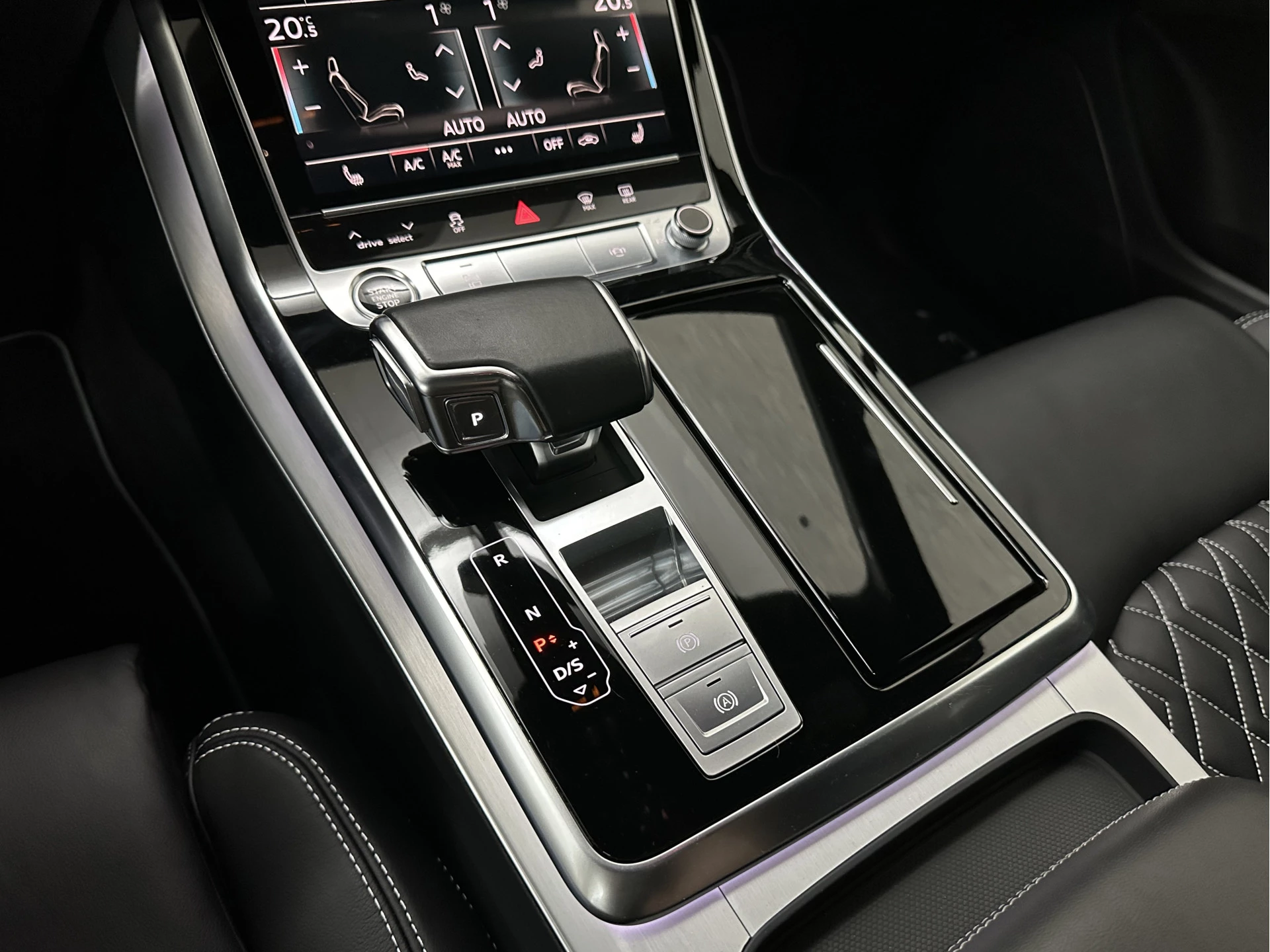 Hoofdafbeelding Audi Q7