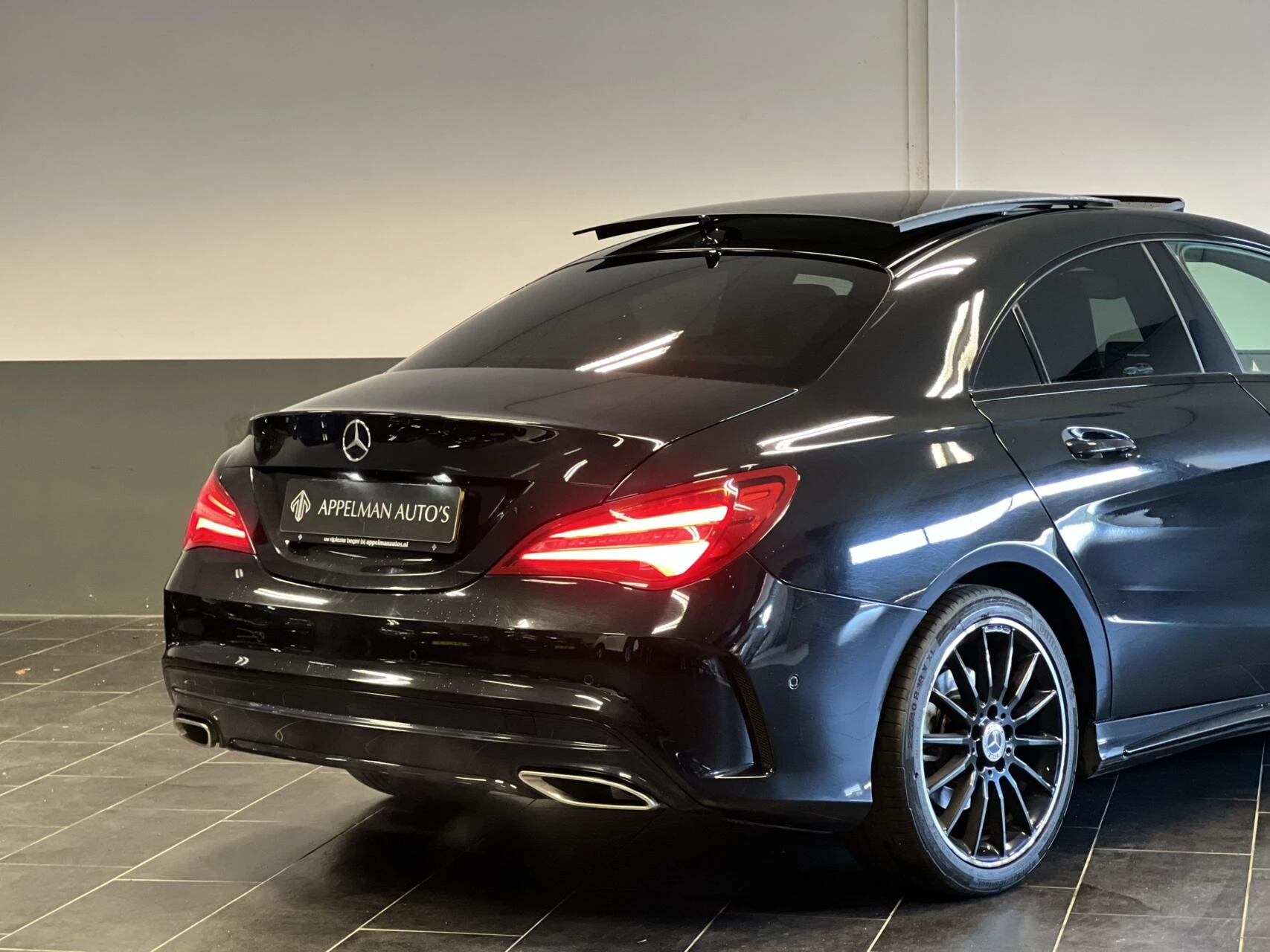 Hoofdafbeelding Mercedes-Benz CLA