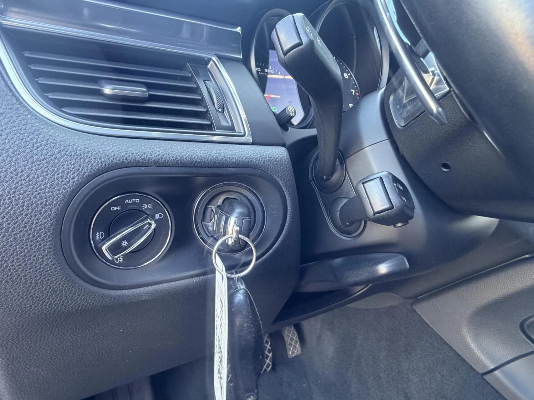 Hoofdafbeelding Porsche Macan