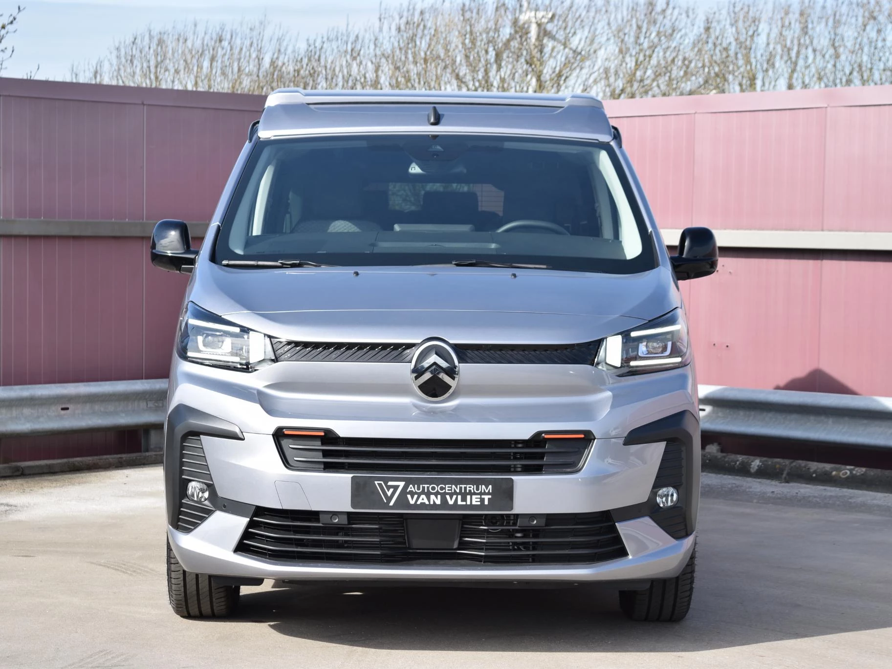 Hoofdafbeelding Citroën Holidays