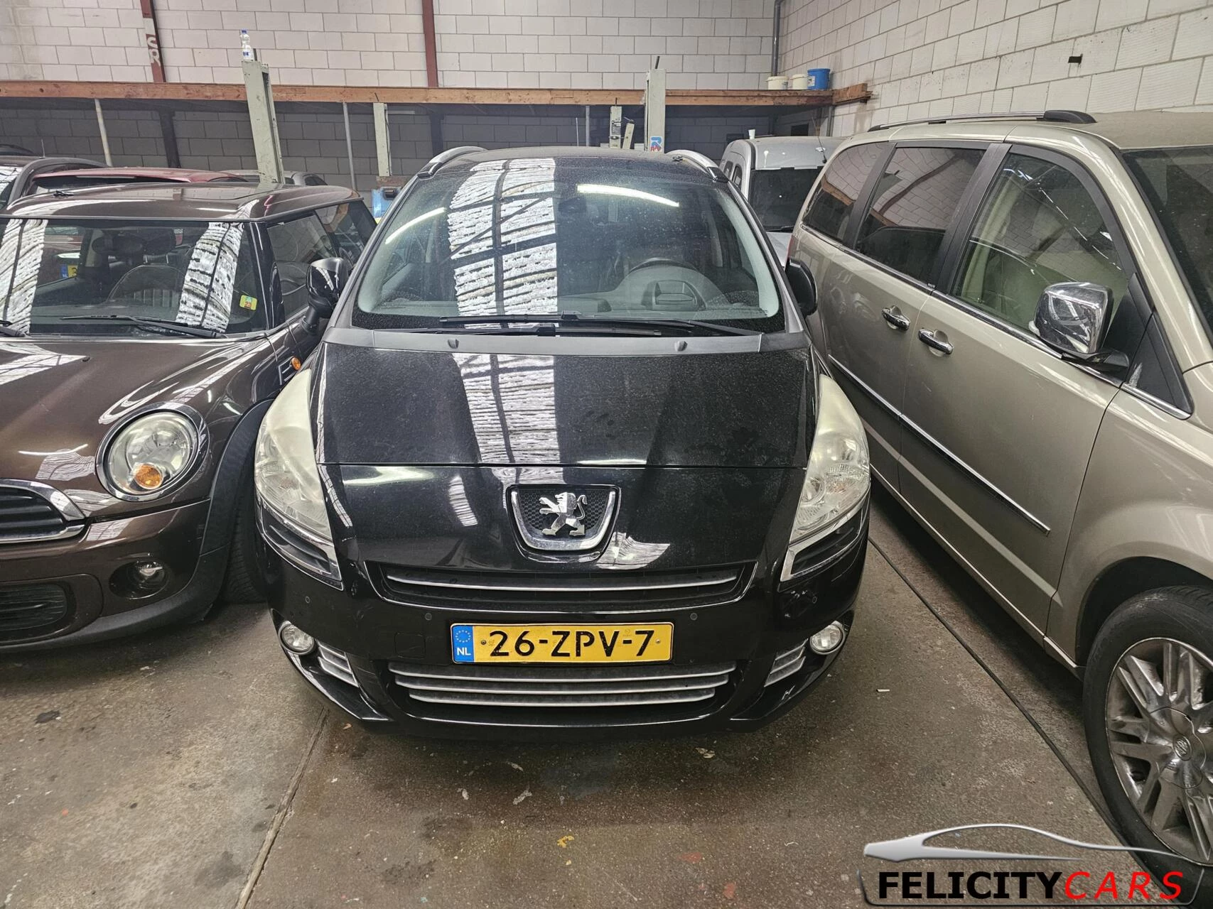 Hoofdafbeelding Peugeot 5008
