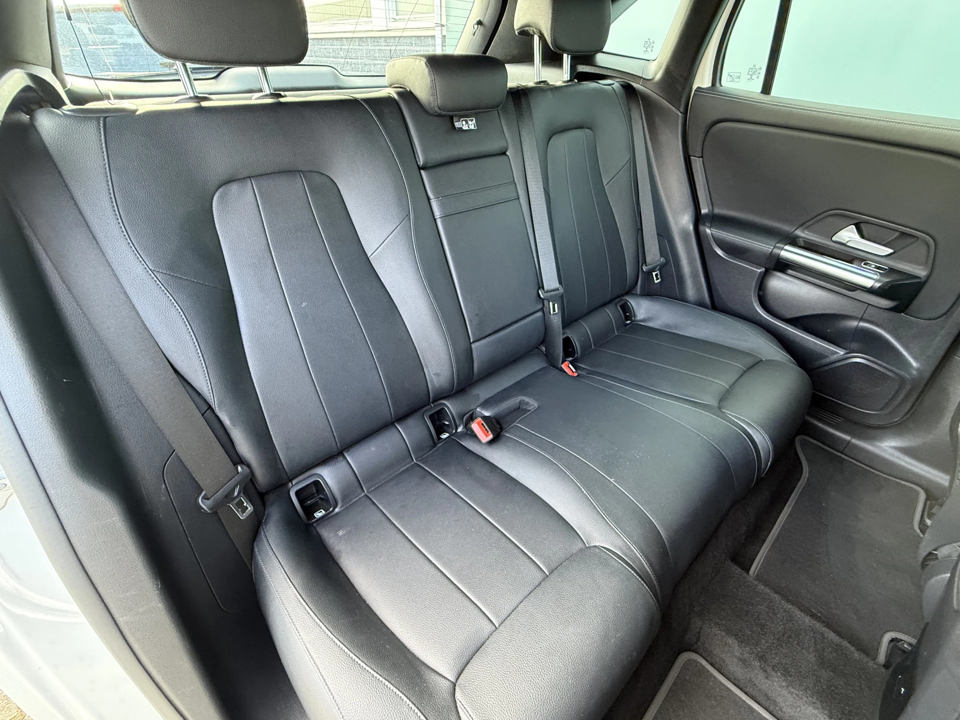 Hoofdafbeelding Mercedes-Benz EQA