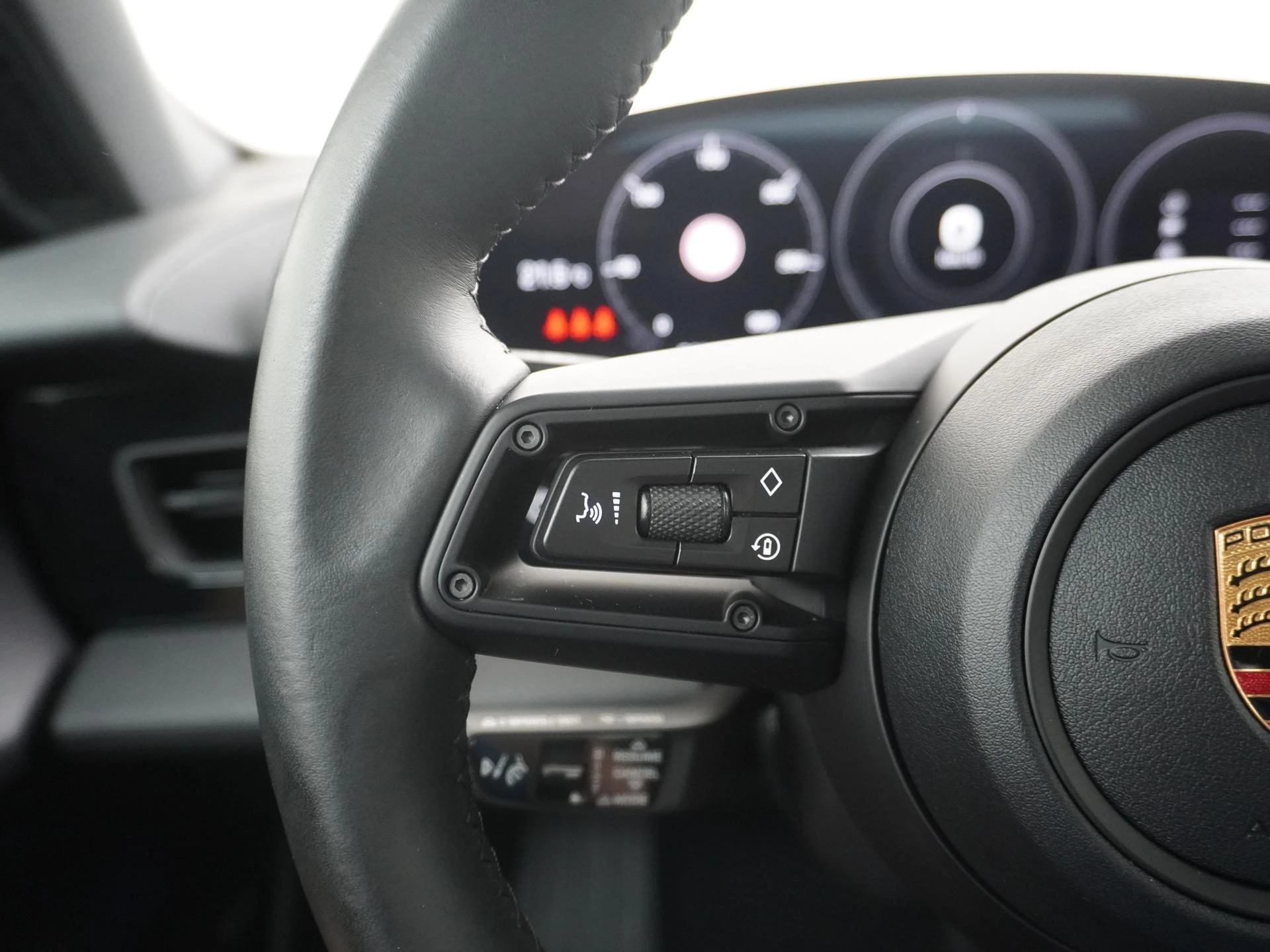 Hoofdafbeelding Porsche Taycan