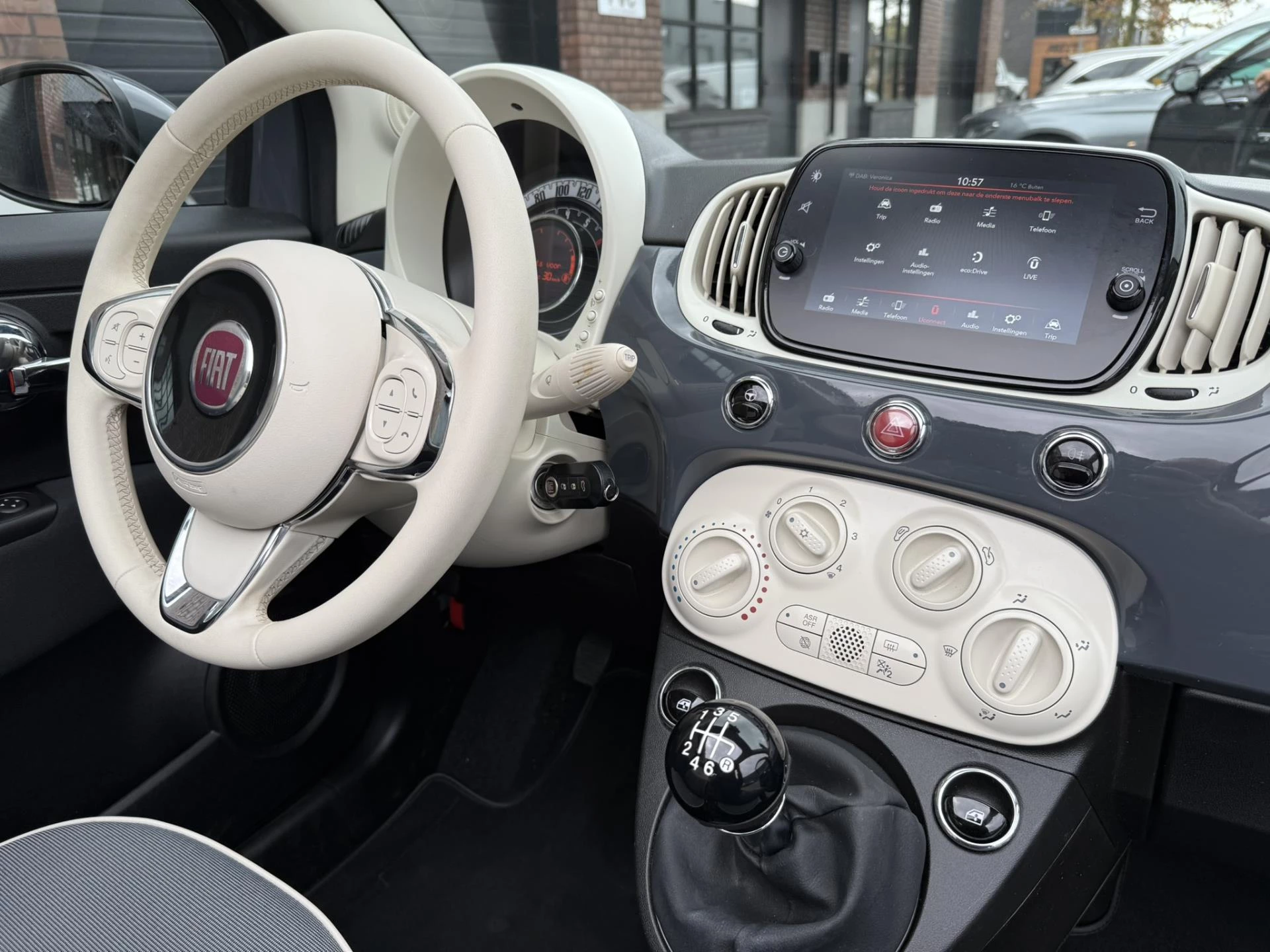 Hoofdafbeelding Fiat 500C