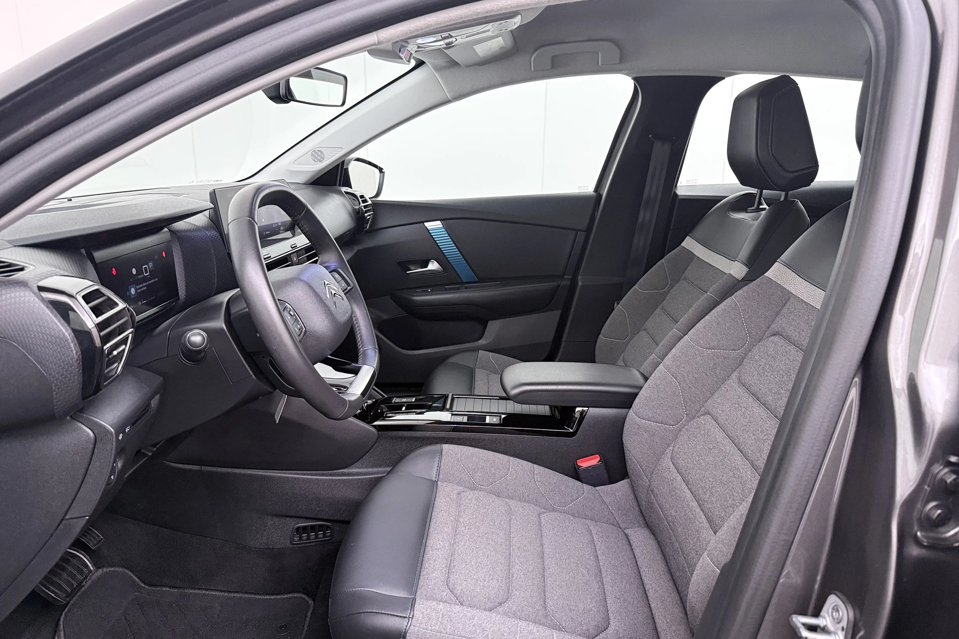Hoofdafbeelding Citroën ë-C4