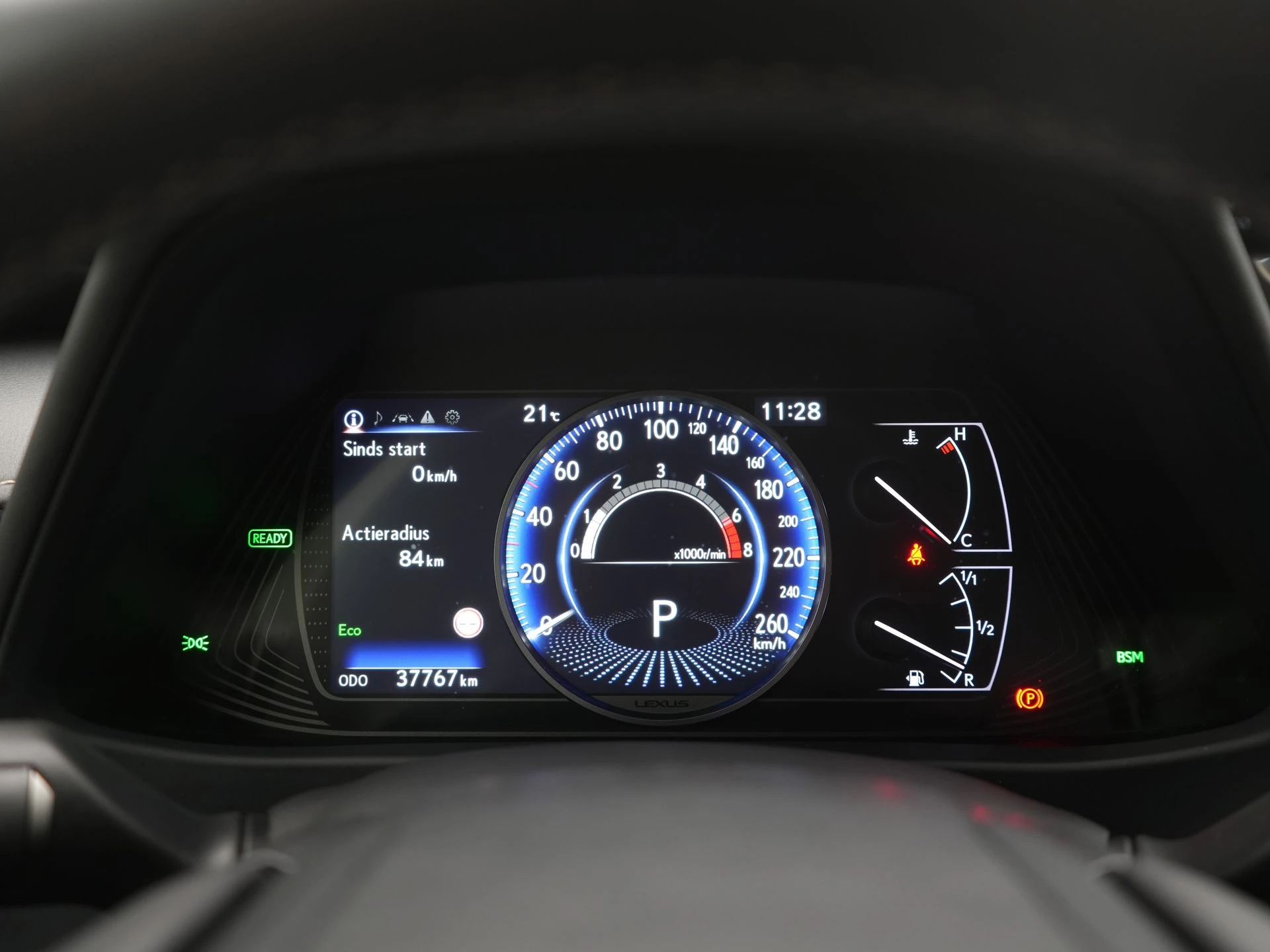 Hoofdafbeelding Lexus UX